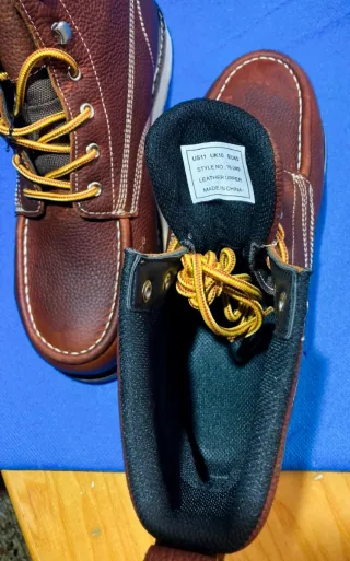 Stivali da lavoro in pelle Vevor punta in acciaio.