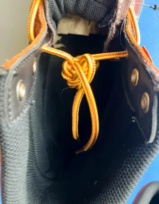 Stivali da lavoro in pelle Vevor punta in acciaio.