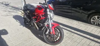 Ducati Monster 796 900cc
