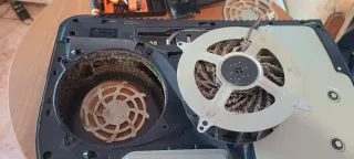 Servicio de limpieza y mantenimiento de equipos
