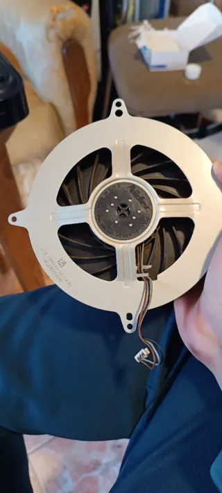 Servicio de limpieza y mantenimiento de equipos