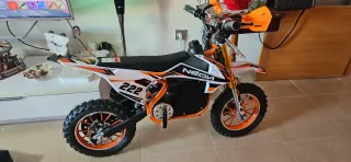 Moto Eléctrica Infantil 1000W