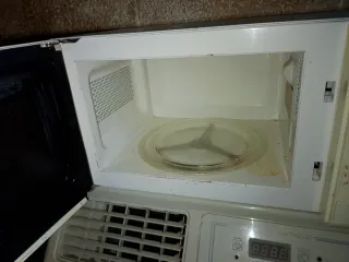 Microondas BERTEN blanco