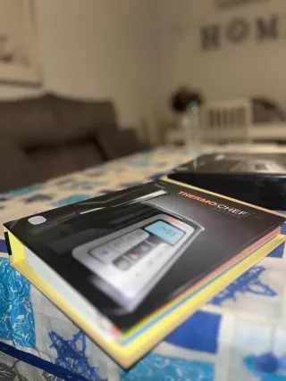 Robot de cocina con accesorios