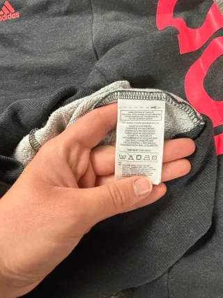 ¡¡OFERTA!! Talla S Chaqueta Adidas Negra con Logo