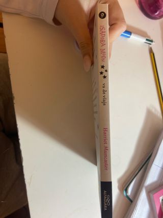 Isadora Moon va de viaje (Isadora Moon 9) (Span...