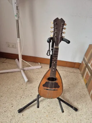 Mandolina Antigua.