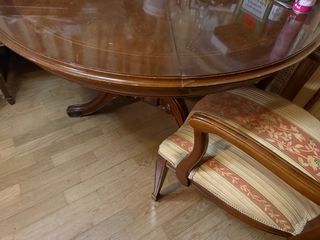 Conjunto mesa y 6 sillas + cortinas