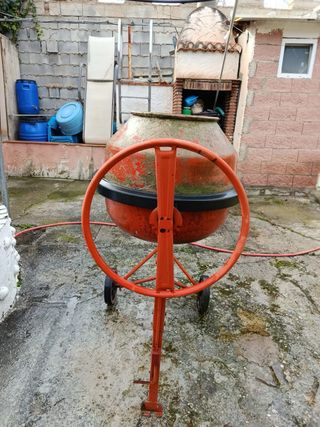 Hormigonera Naranja, no acepto rebaja!!!!!