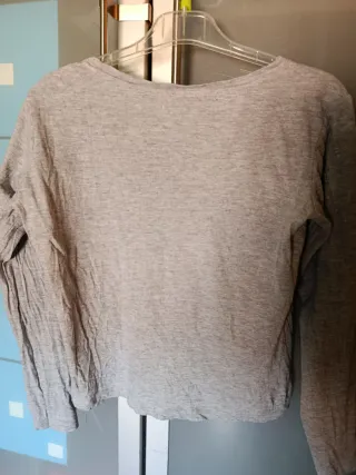 Camiseta gris manga 3/4 con mensaje