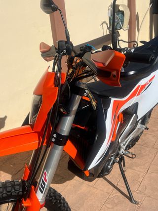 KTM 690 Enduro R