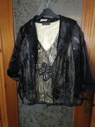 Conjunto MAITE GOMEZ negro y dorado