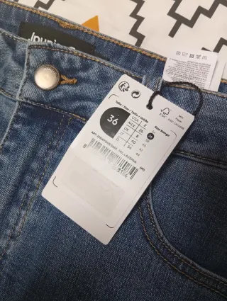 Falsa vaquera de Desigual