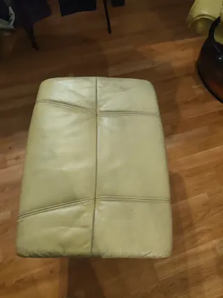 Butaca amb reposapeus