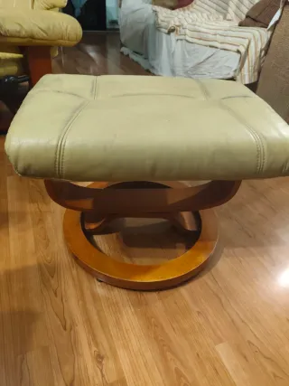 Butaca amb reposapeus