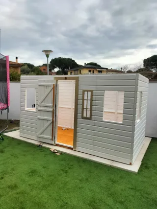 MONTAJE DE CASETAS DE JARDÍN