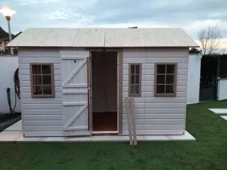 MONTAJE DE CASETAS DE JARDÍN