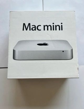 Apple Mac Mini Plata (2014) -i5 -4GB RAM -500GB