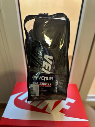 Guantes de Boxeo Venum Negros