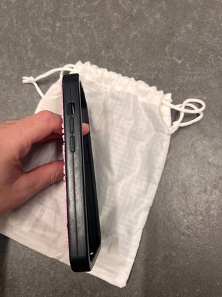 Funda iPhone 14 Pro Bimba y Lola