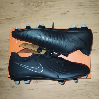 Nike Phantom GX II Club FG/MG Scarpe Calcio