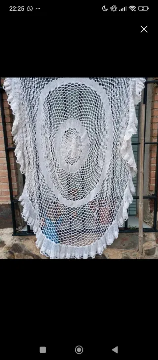 Mantel tejido a mano