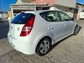 Hyundai i30 2011