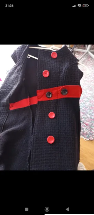 Vestido Negro y Rojo Estilo Años 70 talla S