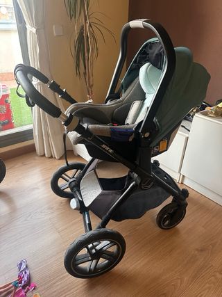 Trio Jané Kawai + base Isofix. Posible x separado.