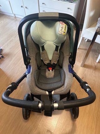 Trio Jané Kawai + base Isofix. Posible x separado.