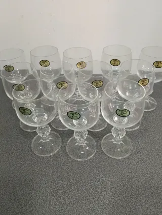 12 Copas de cristal elegantes