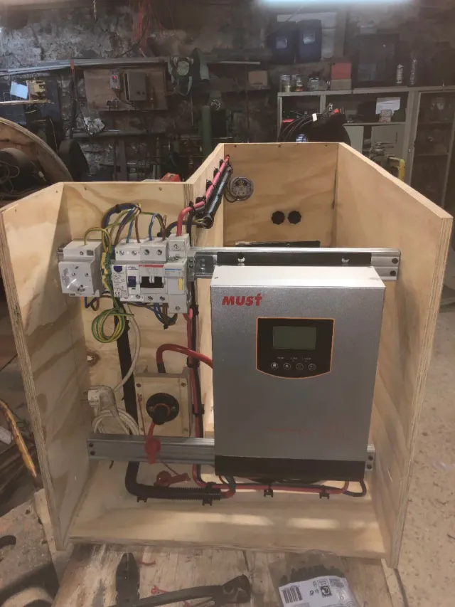 Cajón Eléctrico Furgo Camper/Caravana + Panel