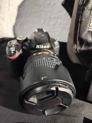 Cámara Nikon D3200 + 2 objetivos