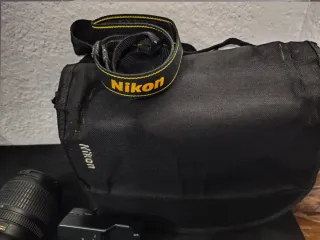 Cámara Nikon D3200 + 2 objetivos