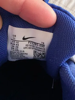 Nike Vomero 5 Azul y Blanco