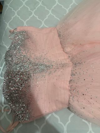 Vestido de fiesta rosa y plateado