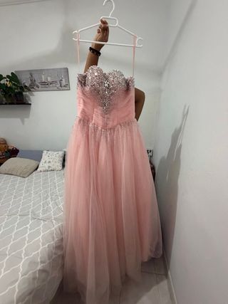Vestido de fiesta rosa y plateado