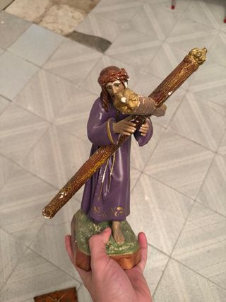 Figura Cristo con Cruz