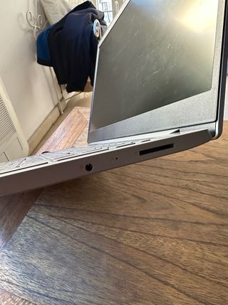 Portátil Lenovo IdeaPad 3 15”