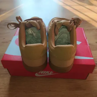 Nike Court Vision Low Beige/Brown