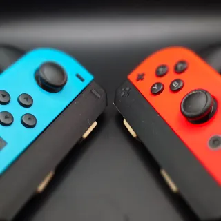 Grip Ergonómico Joy-Con Nintendo Switch