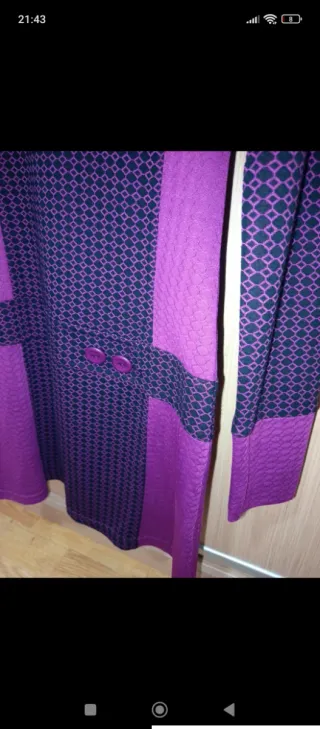 Vestido mini estilo años 70 morado talla S