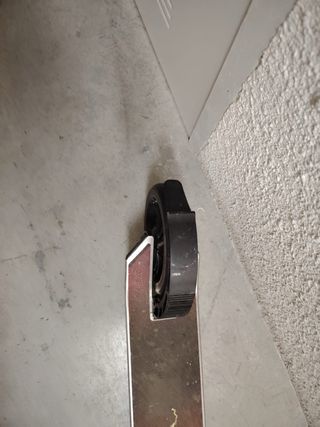 Patinete negro y rosa