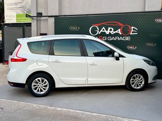 Renault Grand Scenic 2015 7-PLAZAS MUY BUEN ESTADO