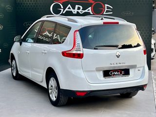Renault Grand Scenic 2015 7-PLAZAS MUY BUEN ESTADO