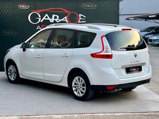 Renault Grand Scenic 2015 7-PLAZAS MUY BUEN ESTADO