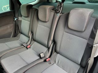 Renault Grand Scenic 2015 7-PLAZAS MUY BUEN ESTADO