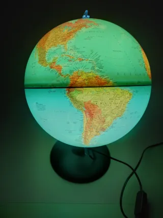 Lámpara Globo Terráqueo Mesa