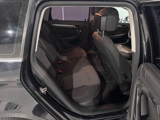 Volkswagen Passat 2012 FAMILIAR BUEN ESTADO