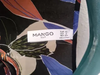 Lote 2 blusas estampadas